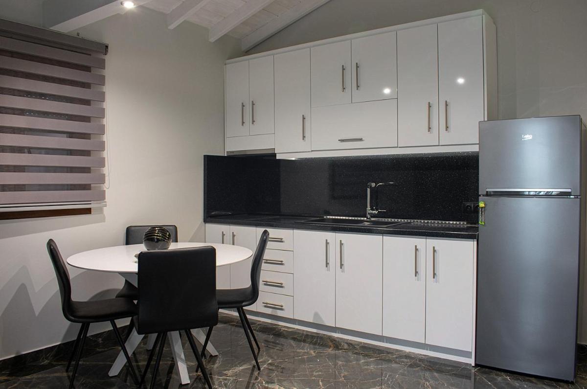 Stamos Apartments And Studios Vourvourou Zimmer foto